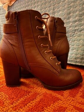 Style & Co. Brown Lace-Up Block Heel Ankle Boots